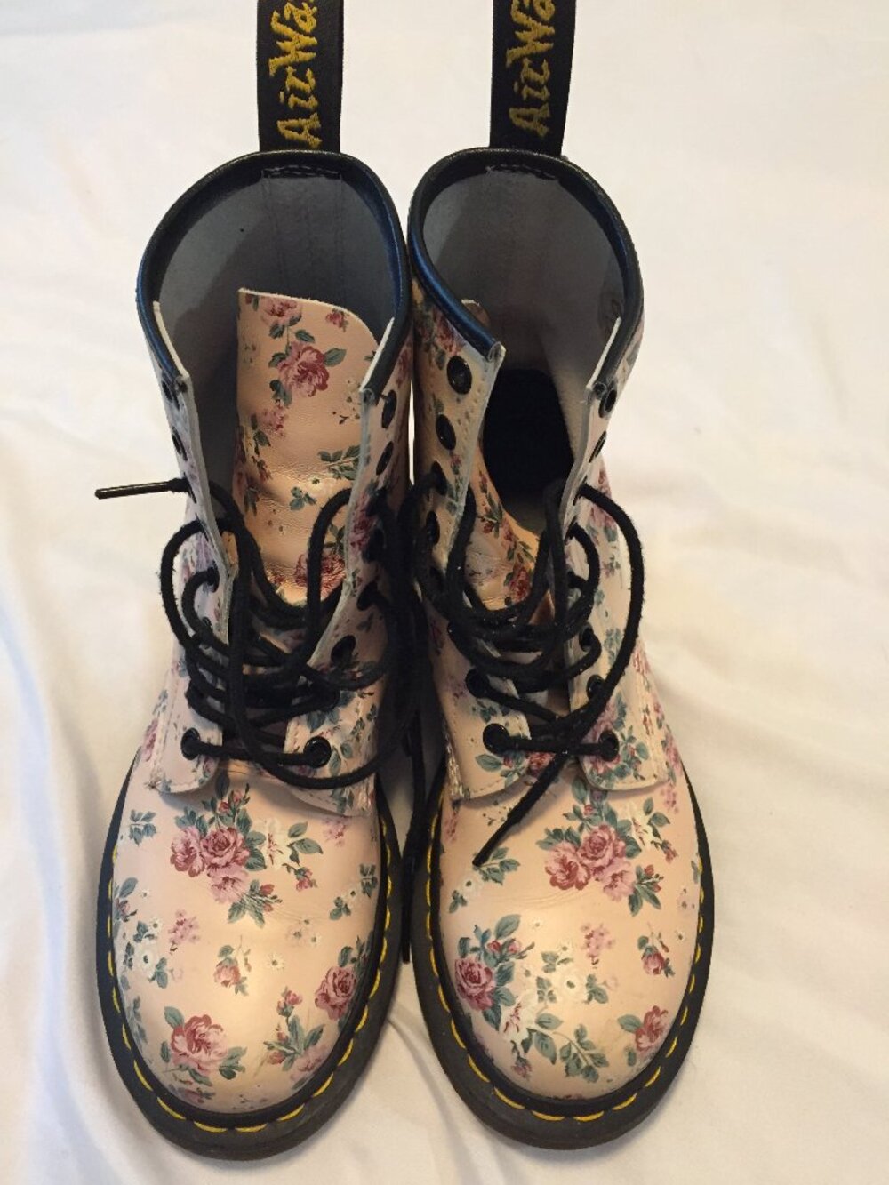 Doc Marten Leather Boots Women's Size 8 All Over Floral Print Shoes EUC Nice,